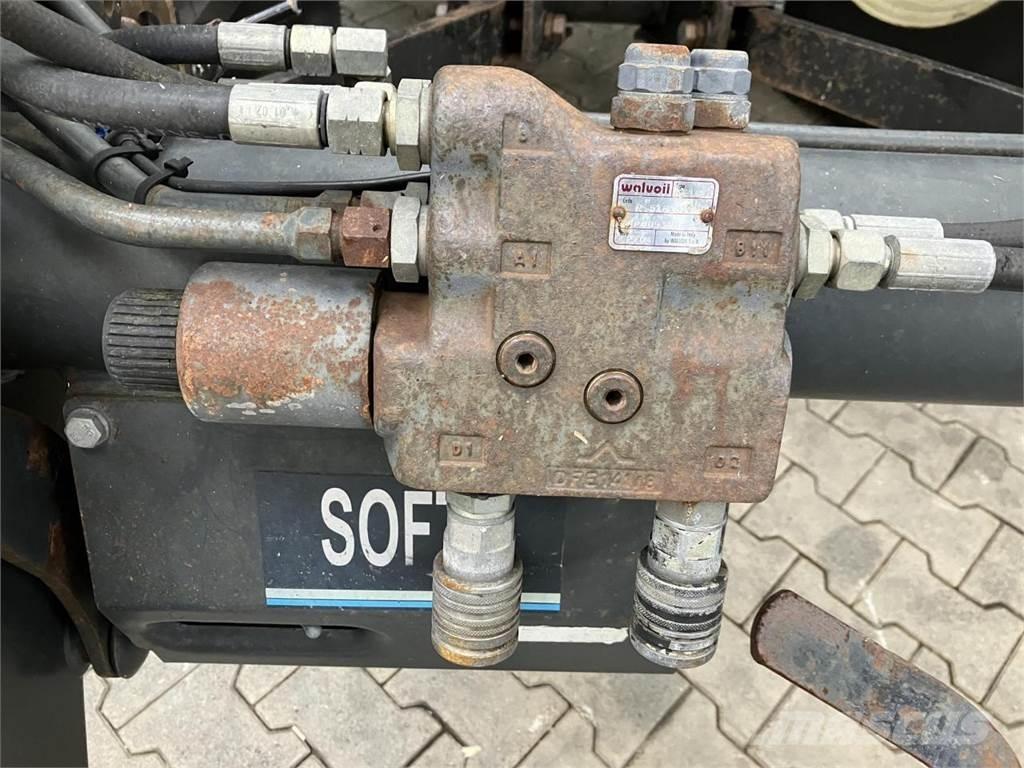 Hürlimann XT 909 Traktoren