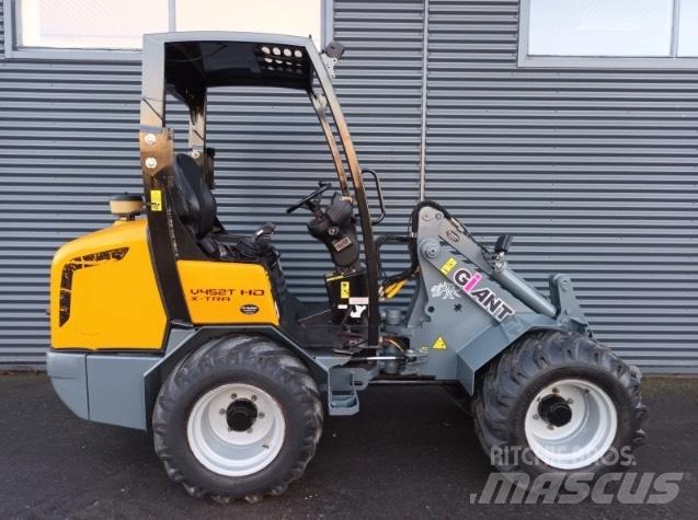 GiANT v452t hd x-tra Minilader