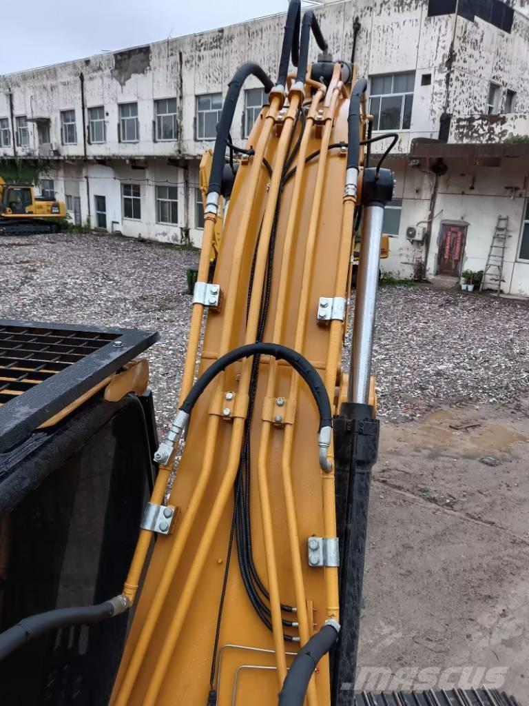 CAT 324 D L Raupenbagger