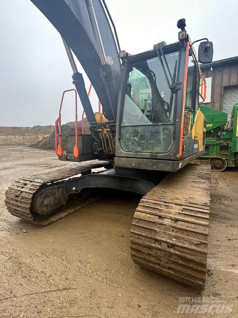 Volvo EC200EL Raupenbagger
