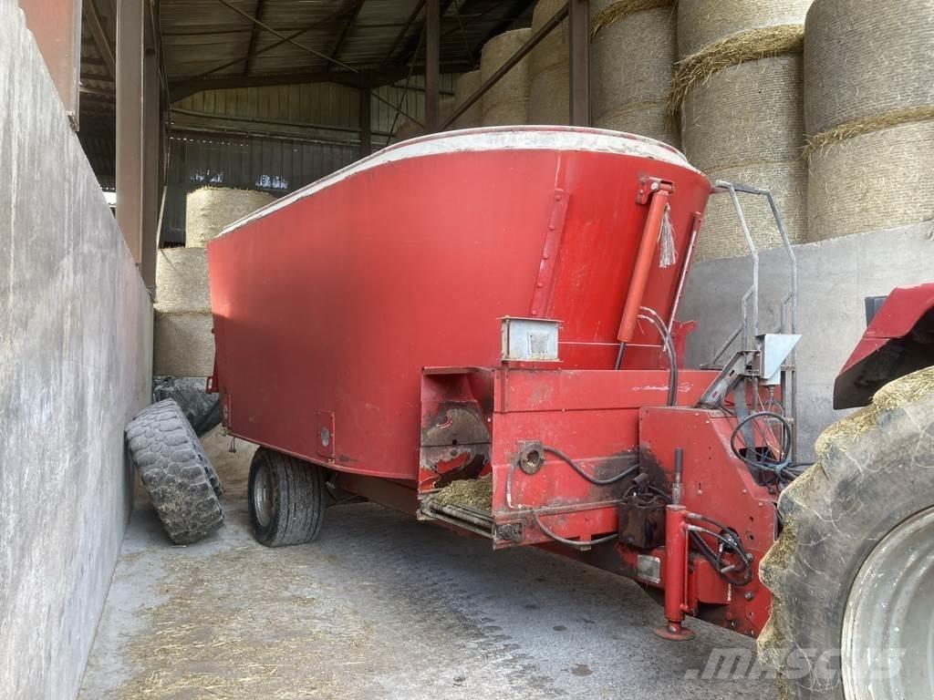Trioliet AVM 24 Feeder