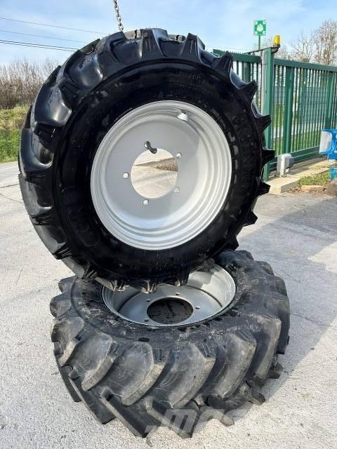  GREENEX 320/70R28 Reifen