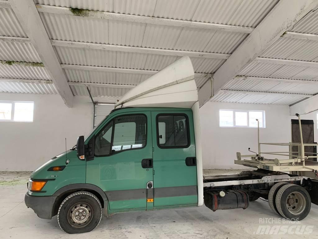 Iveco 3551 Lieferwagen