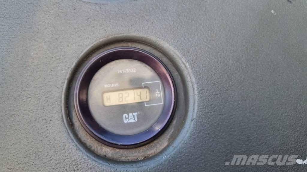 CAT 432d Baggerlader