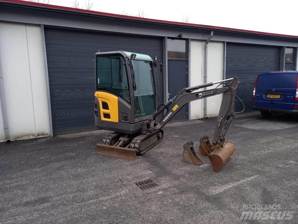 Volvo EC 15 Minibagger < 7t