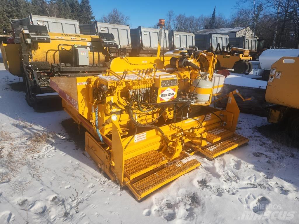 Blaw-Knox M450 Strassenfertiger