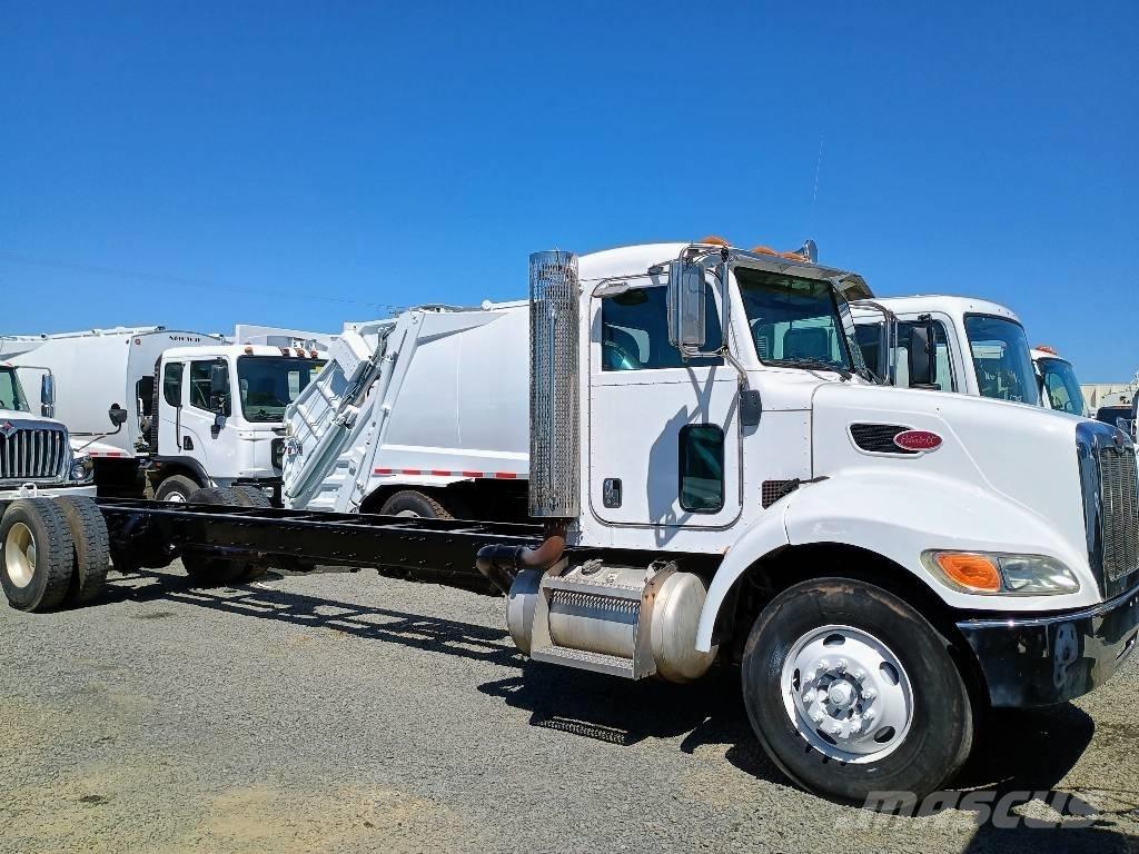Peterbilt 335 Müllwagen