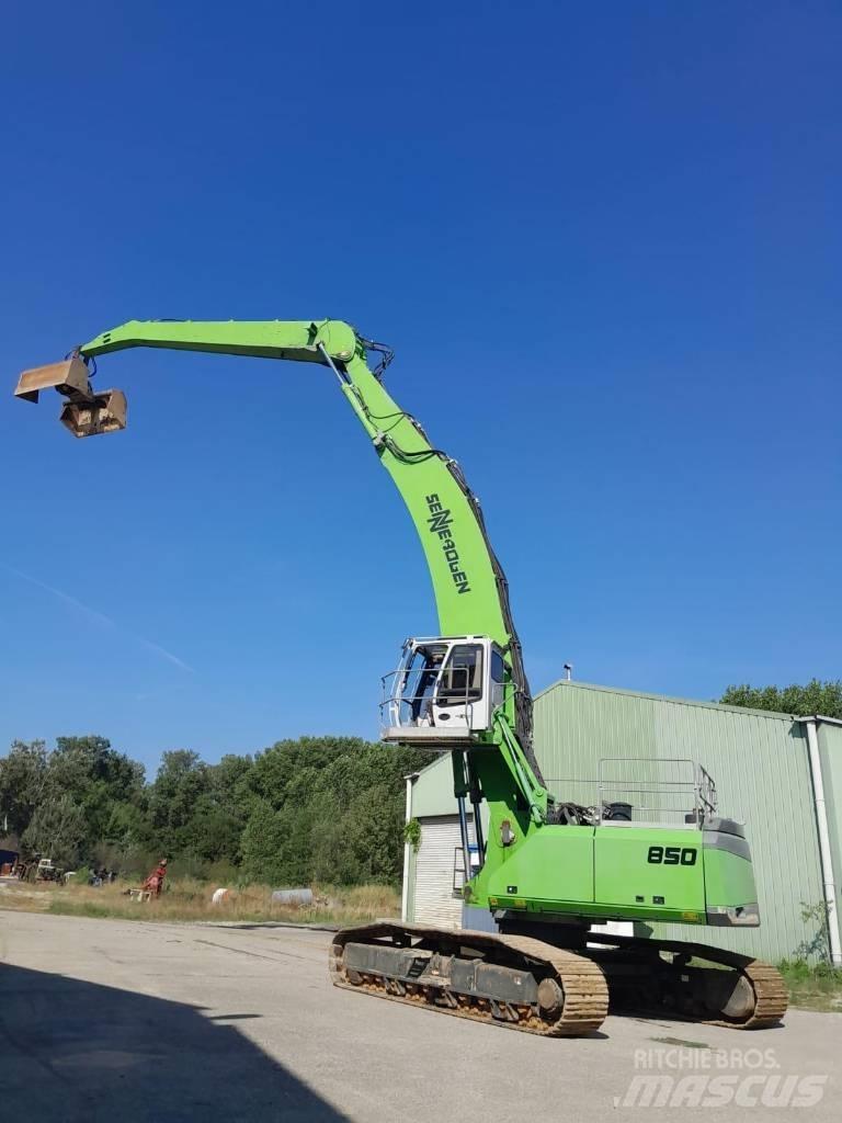 Sennebogen 850 Materialumschlag
