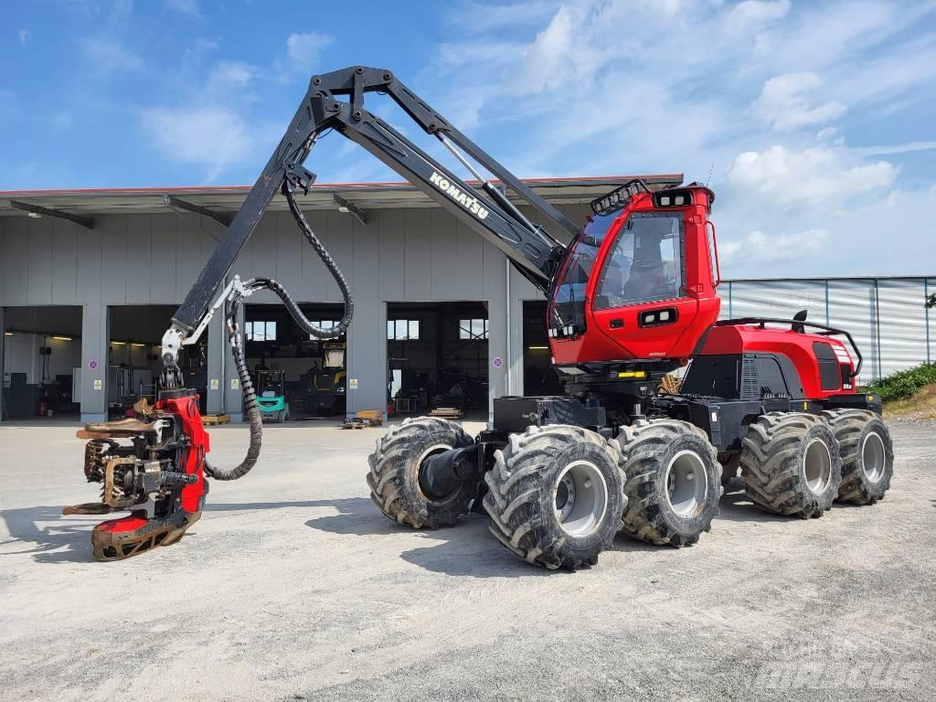 Komatsu 931 XC Harvester