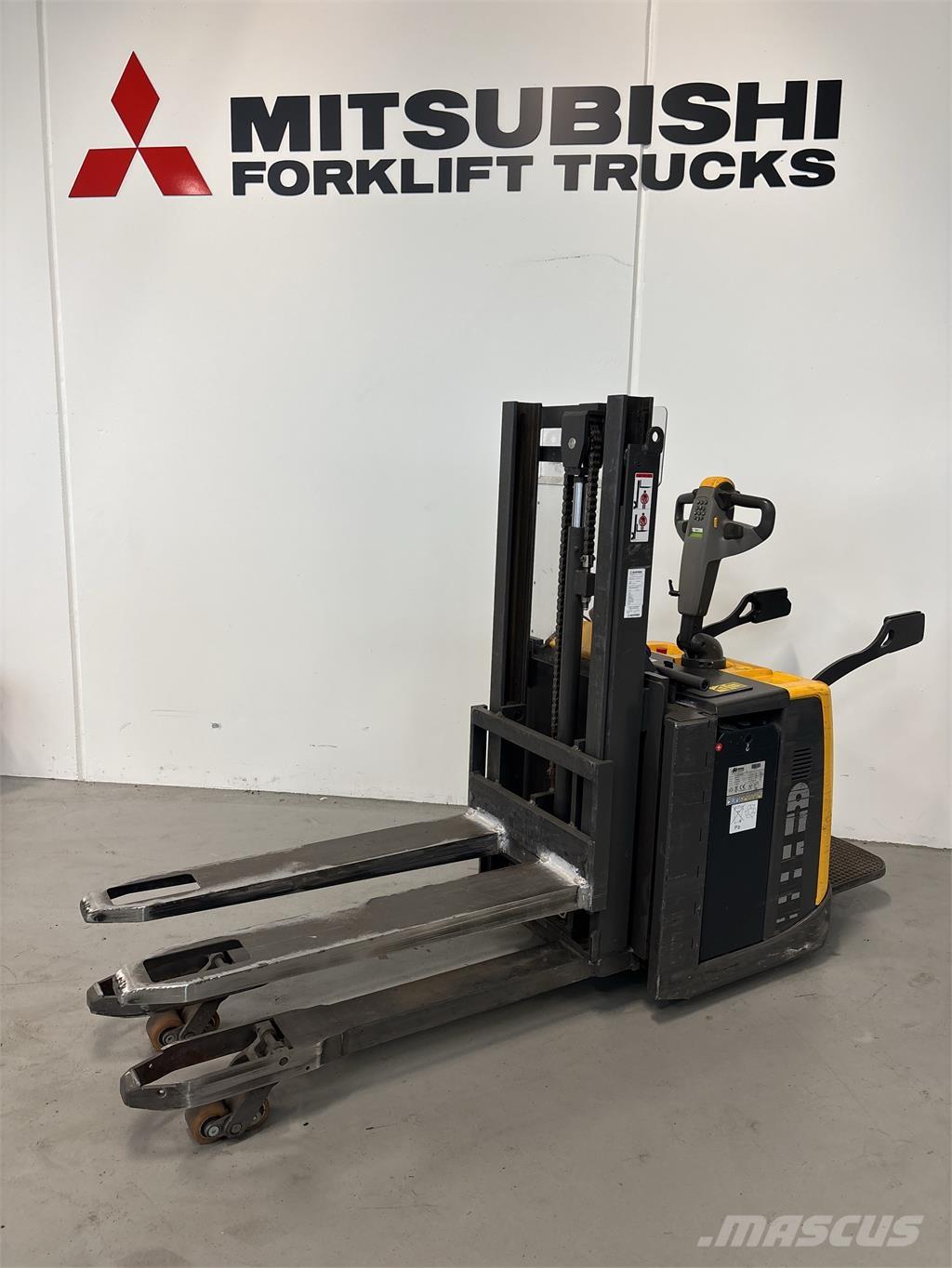 Atlet PDP200 Zelfrijdende stapelaars