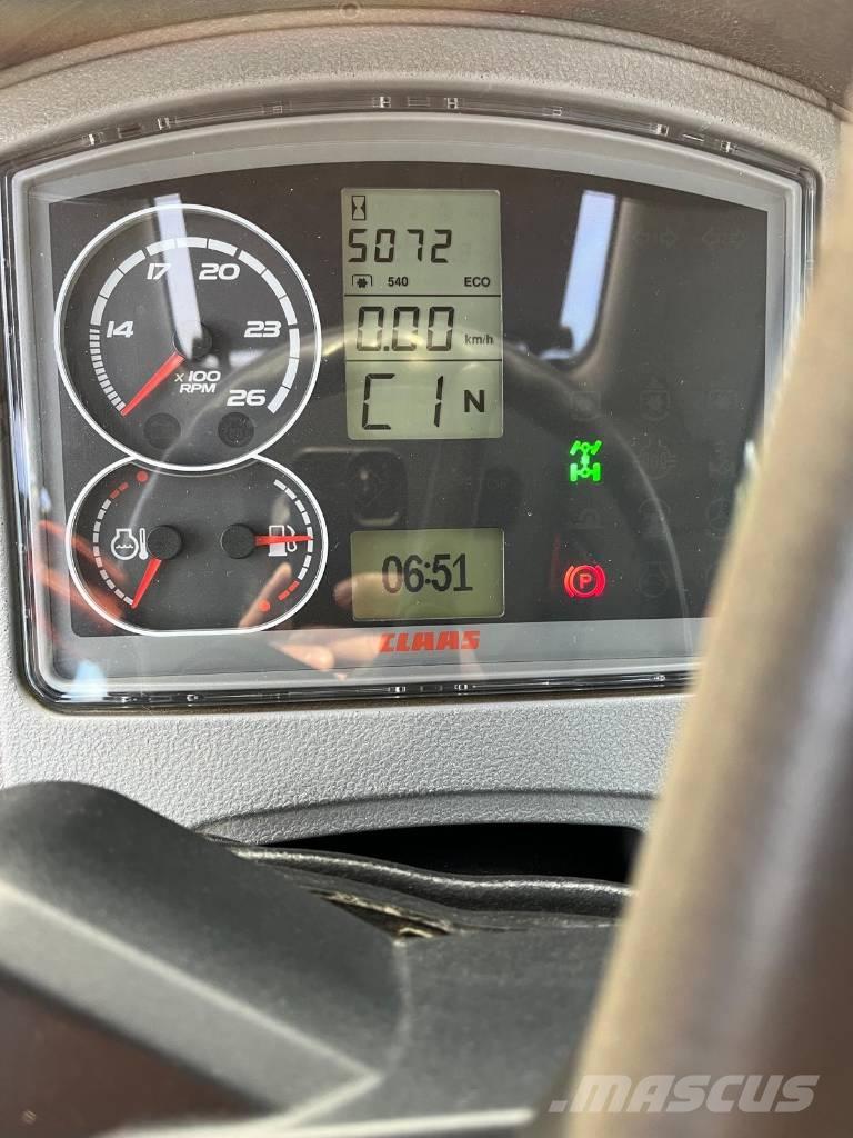 CLAAS Arion 640 CIS Traktoren