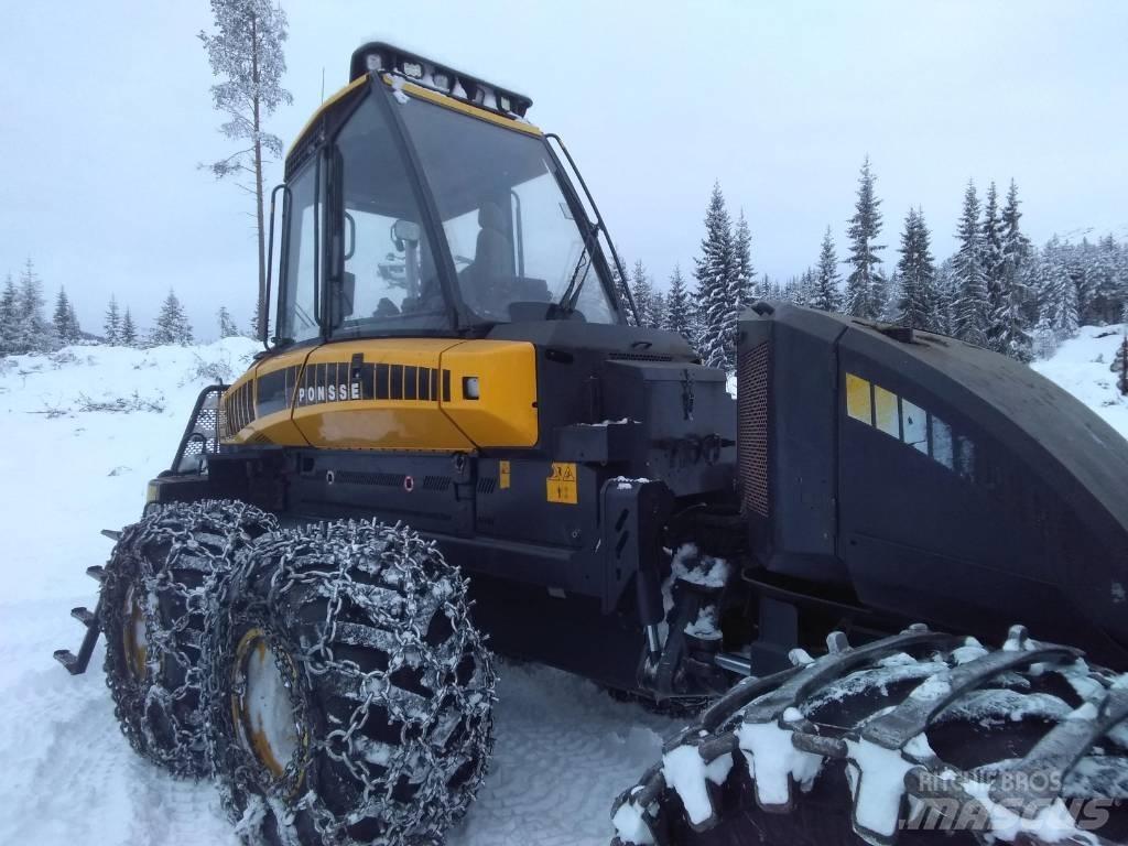Ponsse Ergo 8W Harvester