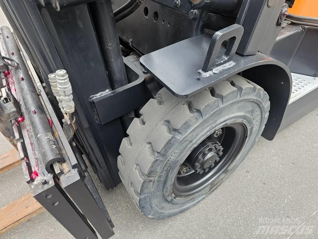 Doosan D 25 G Diesel heftrucks