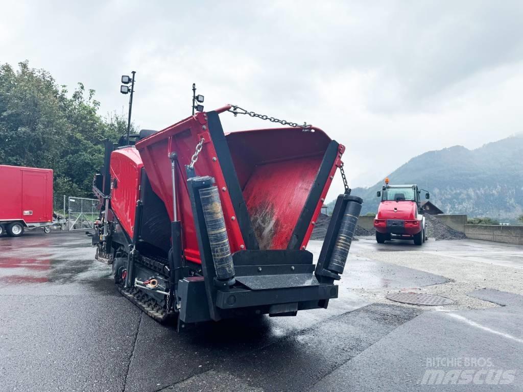 Bomag BF200C-2 Strassenfertiger