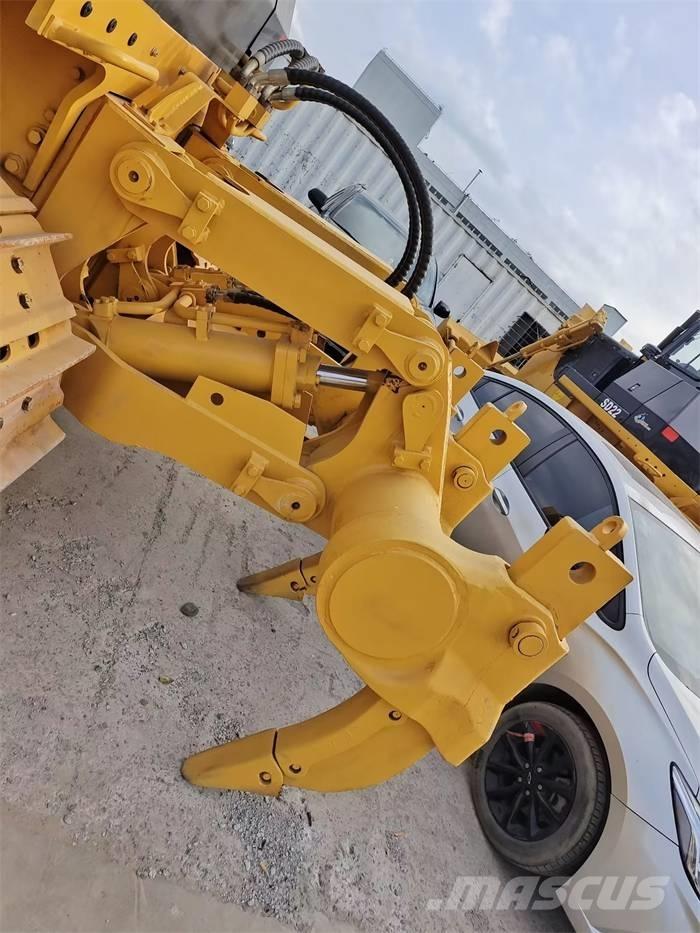 Shantui SD22 Bulldozer