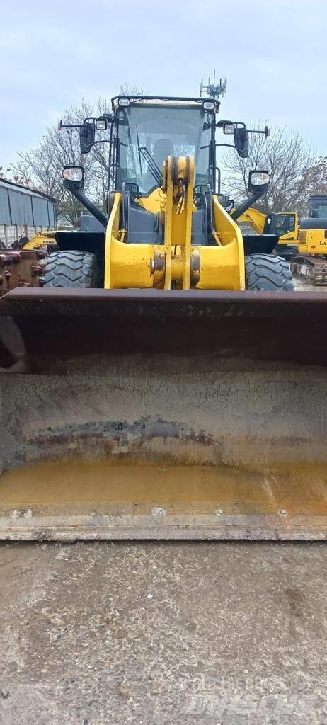 Komatsu WA 320 Radlader