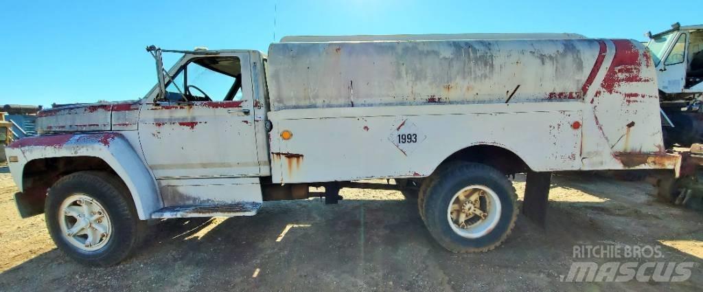 Ford F 600 Tankwagen