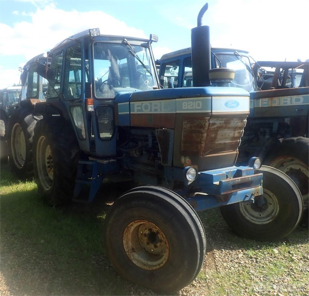 Ford 8210 Traktoren