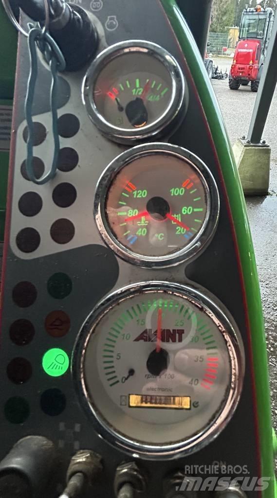 Avant 528 Multifunktionslader