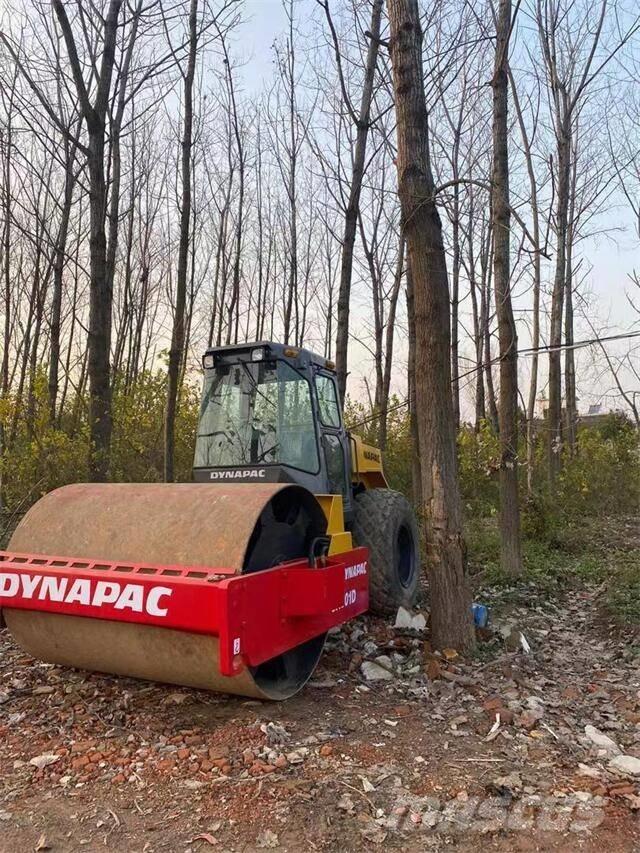 Dynapac CA301 Walzenzüge