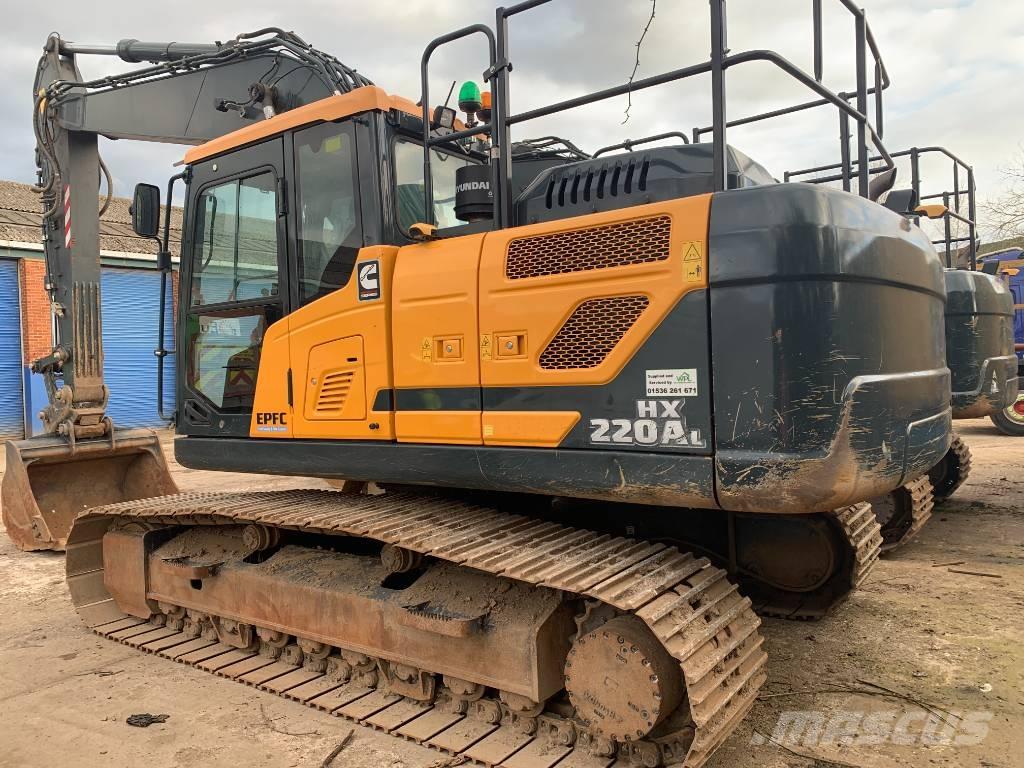 Hyundai HX220A L Raupenbagger