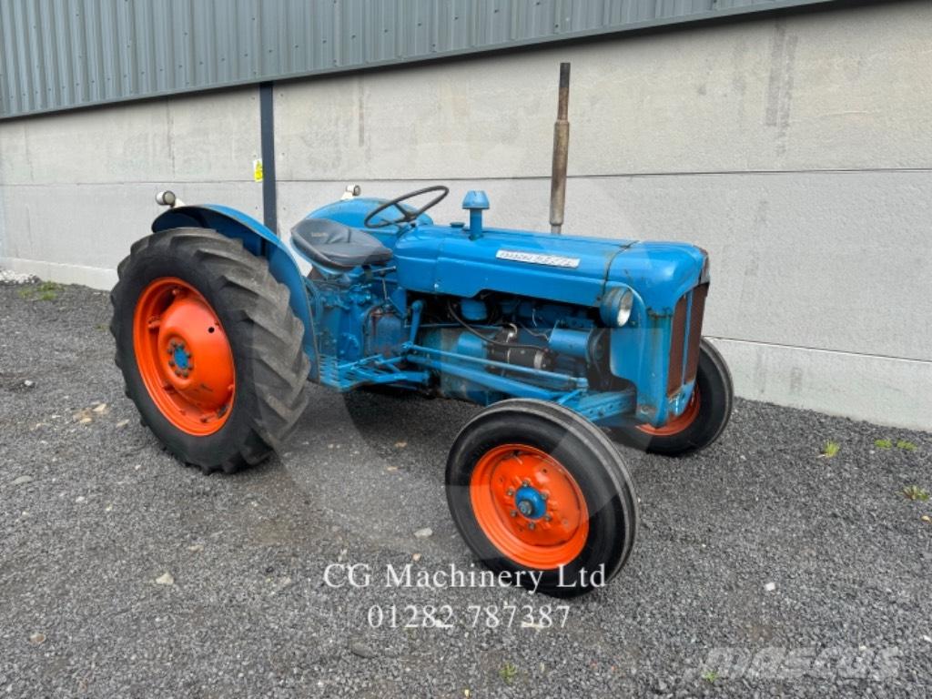Fordson Dexta Traktoren