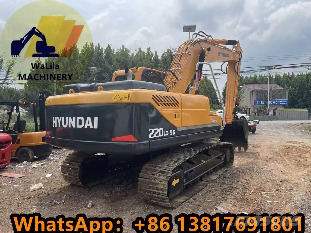 Hyundai R220 Midibagger  7t - 12t