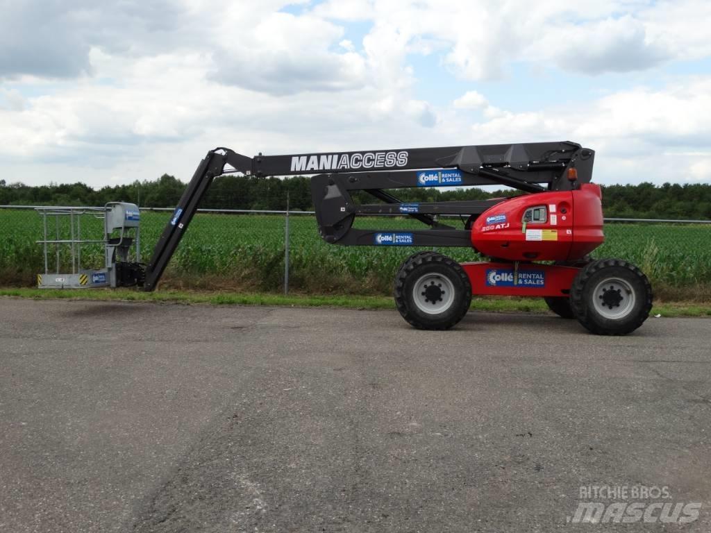 Manitou 200 ATJ Gelenkteleskoparbeitsbühnen