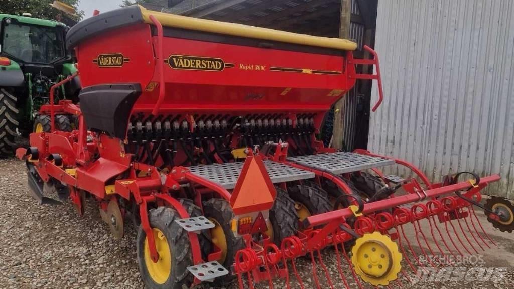 Väderstad Rapid300C Drillmaschinen