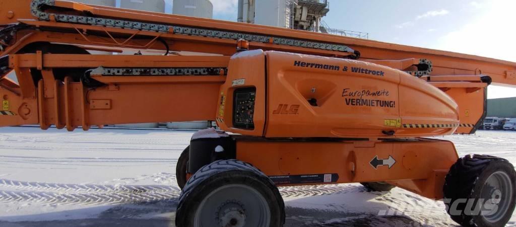 JLG 1250 AJP Gelenkteleskoparbeitsbühnen