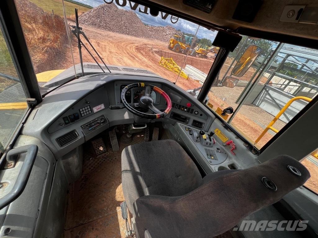 Volvo A 25 D Dumper - Knickgelenk