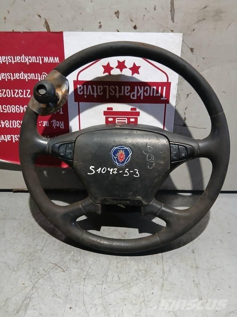 Scania P 420    1495393 Kabinen
