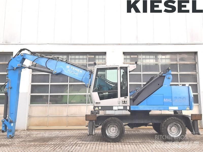 Fuchs MHL 320 D Materialumschlag