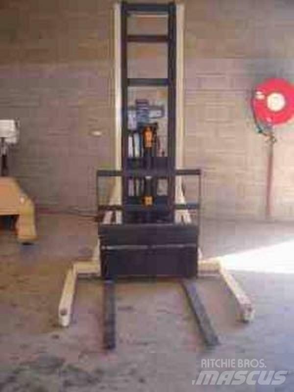 Crown 20MT110A Deichselstapler