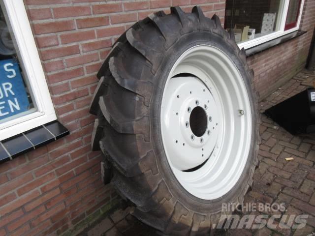 Michelin 13.6/38 Reifen