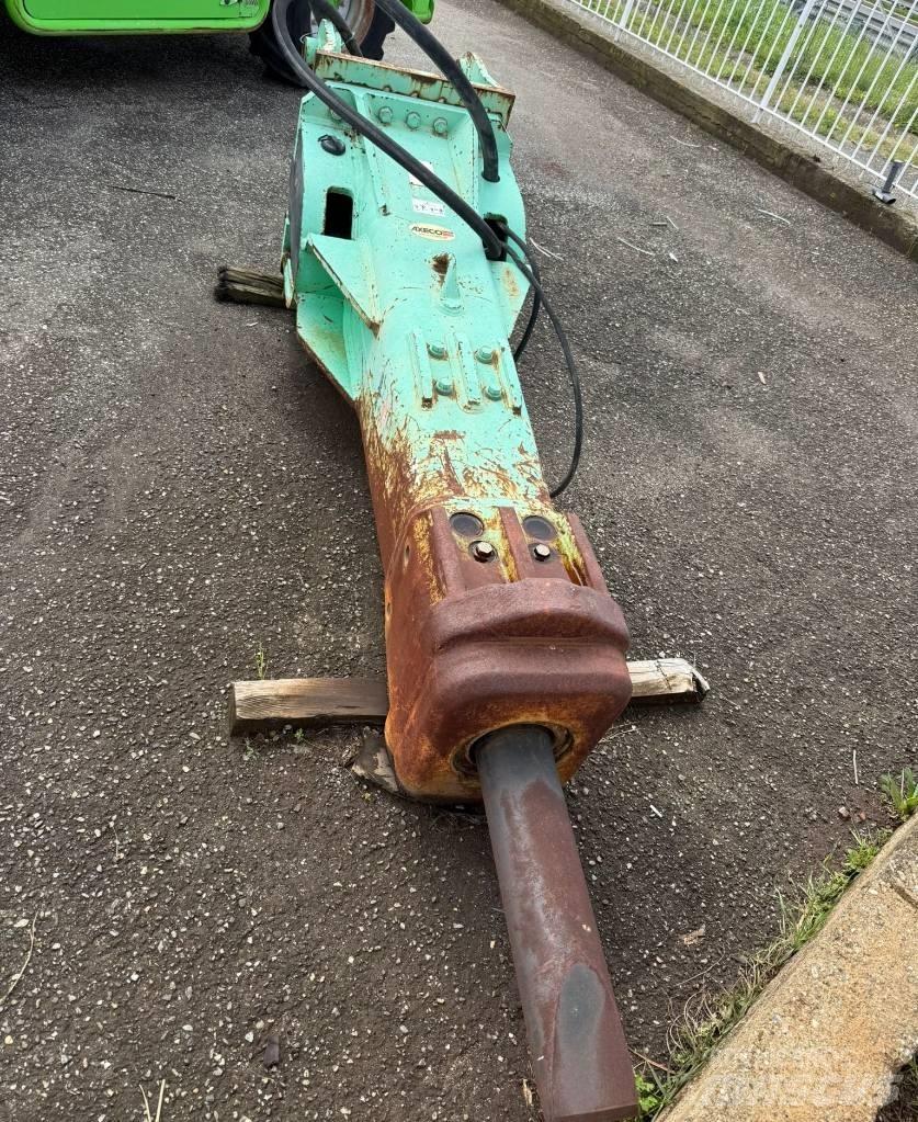 Montabert V 45 Hammer / Brecher