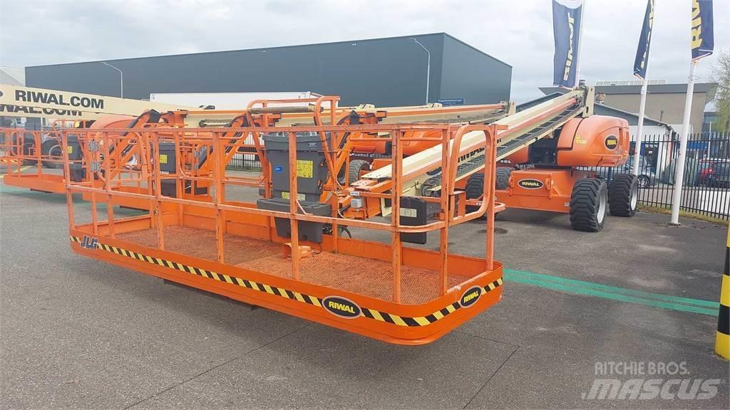 JLG 680SGW+ Teleskopbühnen