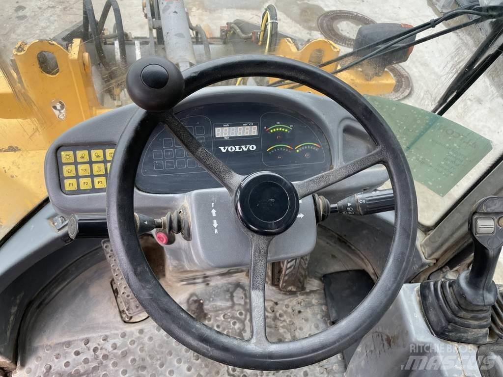 Volvo L 30 ZX Radlader