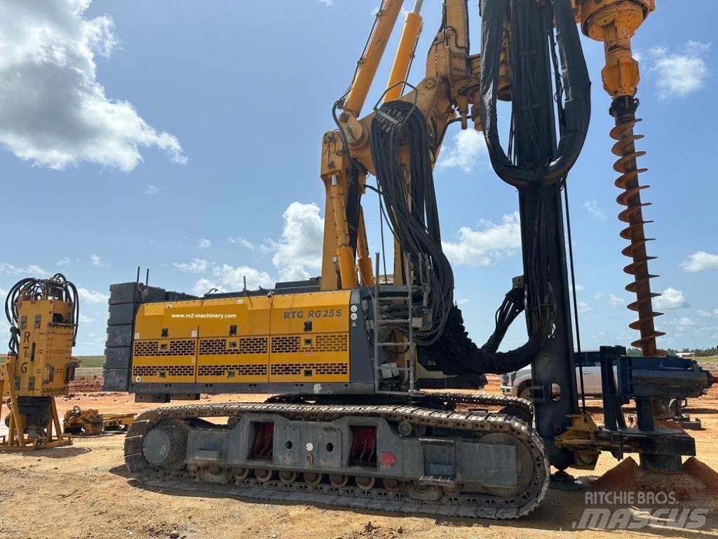 Bauer RTG RG 25 S Schwere Bohrgeräte
