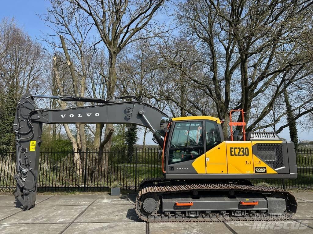 Volvo EC 230FL Raupenbagger