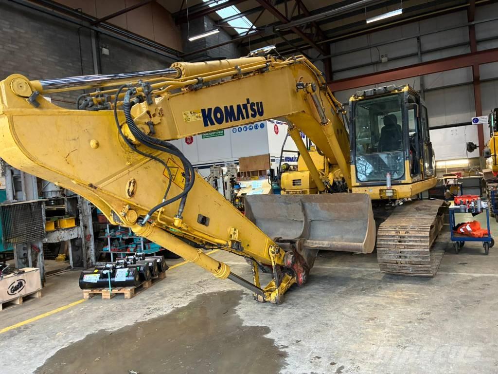Komatsu PC 210 LC-8 Raupenbagger