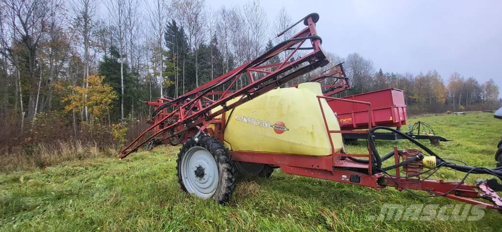 Hardi Ranger 2500 Anhängespritzen