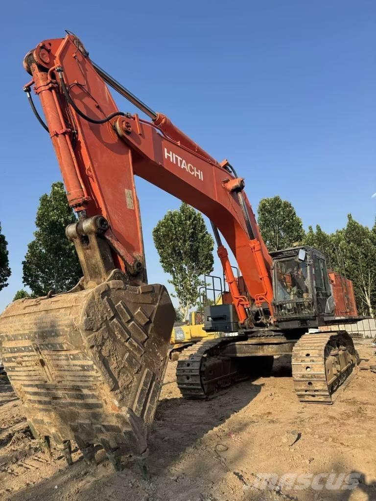 Hitachi ZX690LCH-5A Raupenbagger