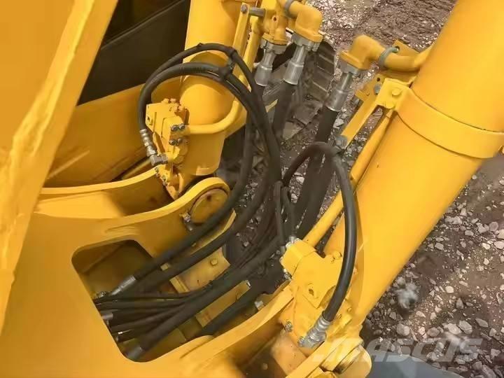 Komatsu PC450-7 Raupenbagger