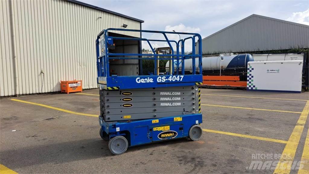 Genie GS4047 Scheren-Arbeitsbühnen