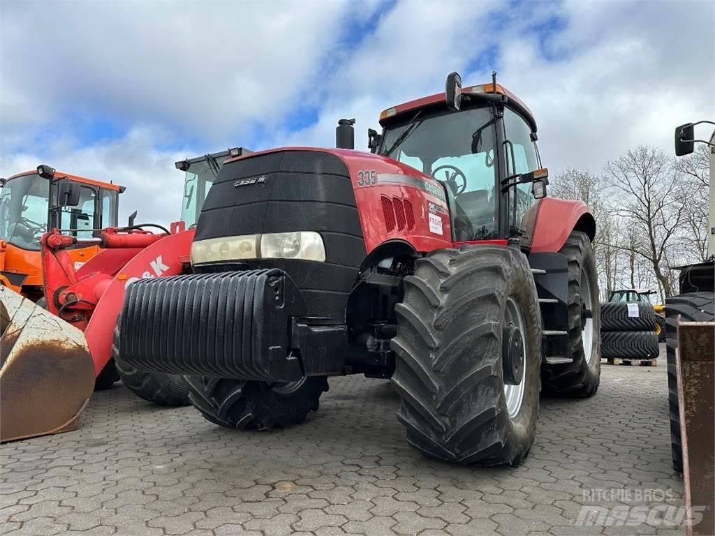 Case IH Magnum 335 Traktoren