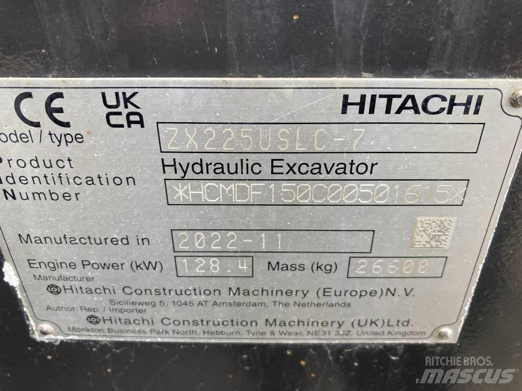 Hitachi ZX 225 US LC Raupenbagger
