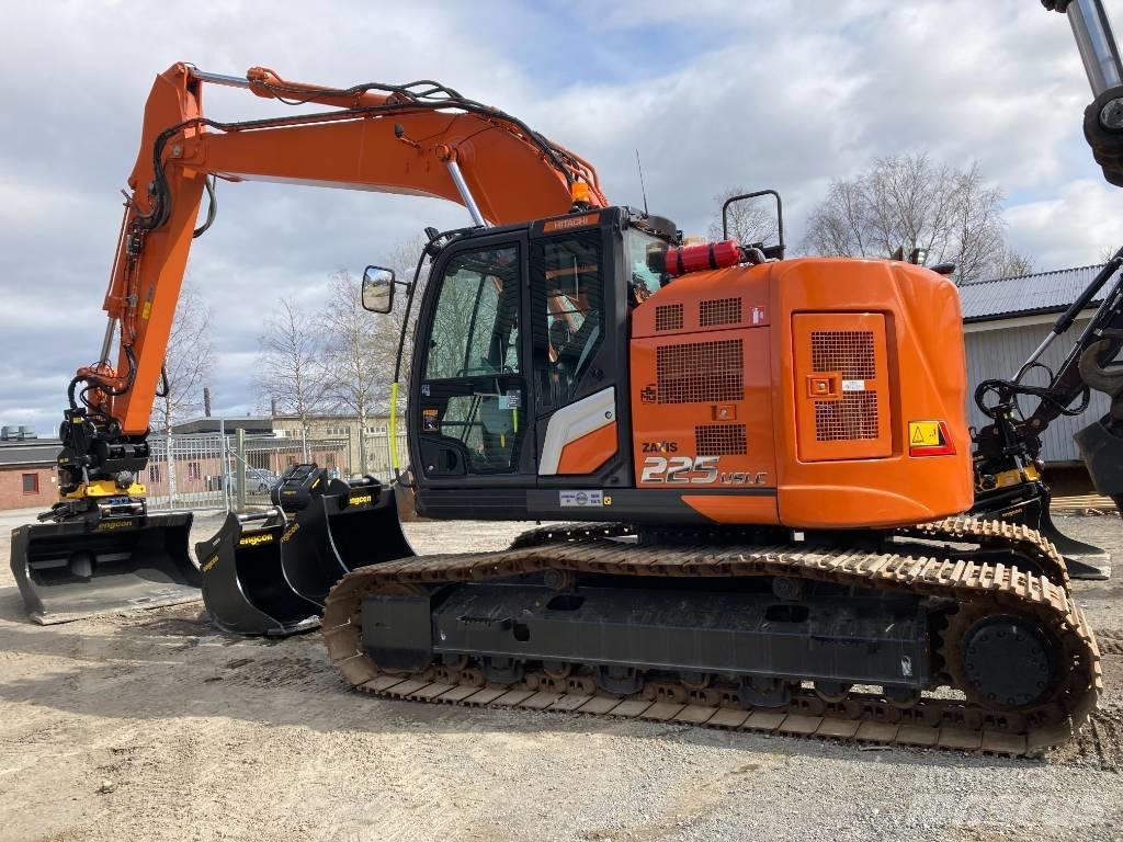 Hitachi ZX 225 US LC Raupenbagger