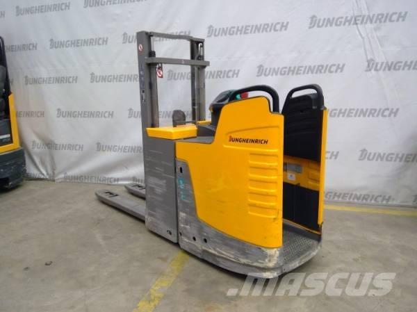 Jungheinrich ERD 220 Zelfrijdende stapelaars