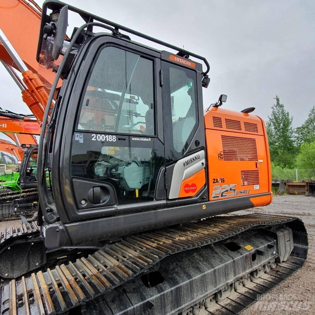 Hitachi ZX225USRLC-7 Raupenbagger